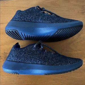 ALLBIRDS Women's Wool Runner Sneaker Merino Wool Dark Blue Size 7